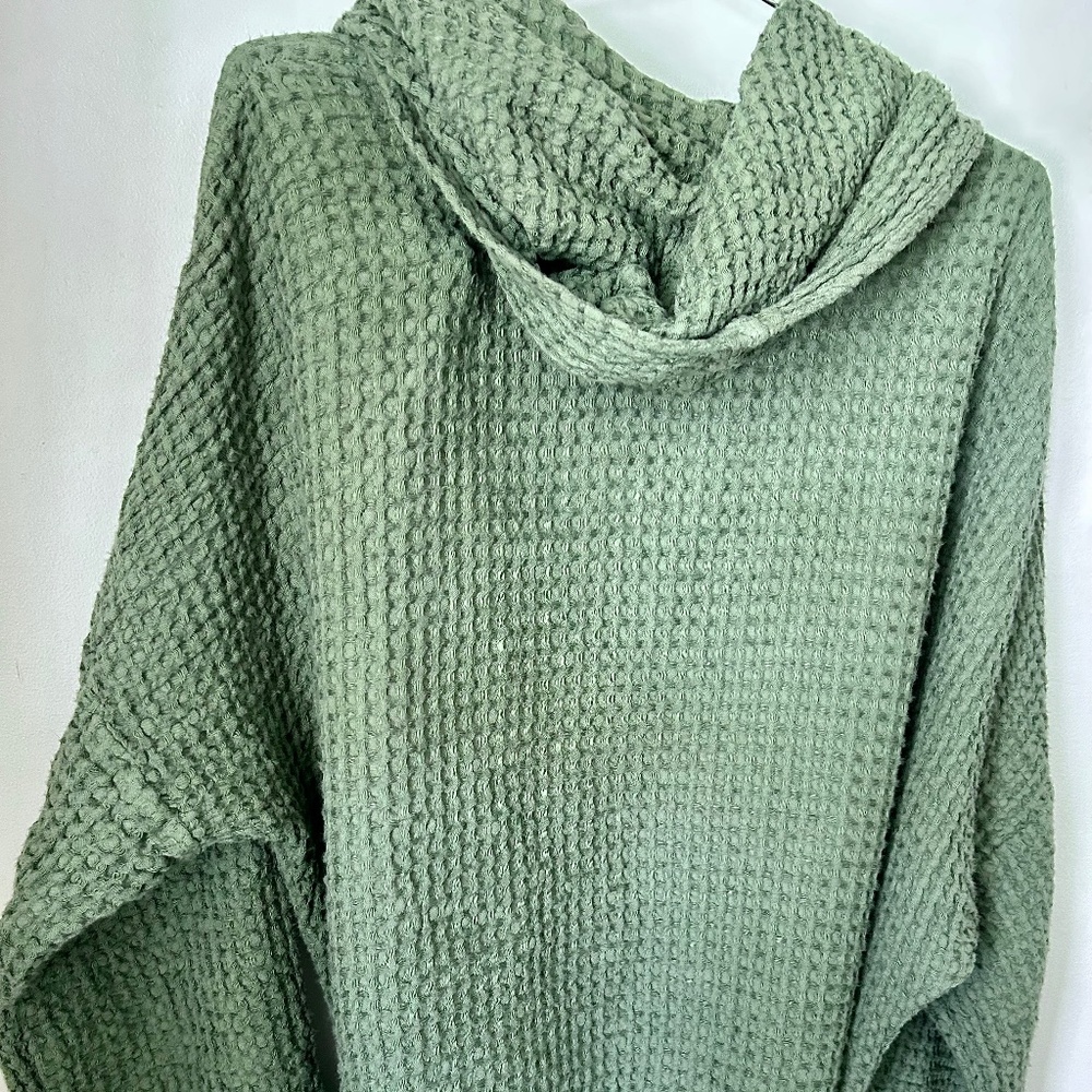 Magic Linen L/XL Green Waffle hooded Robe - Picture 4 of 11